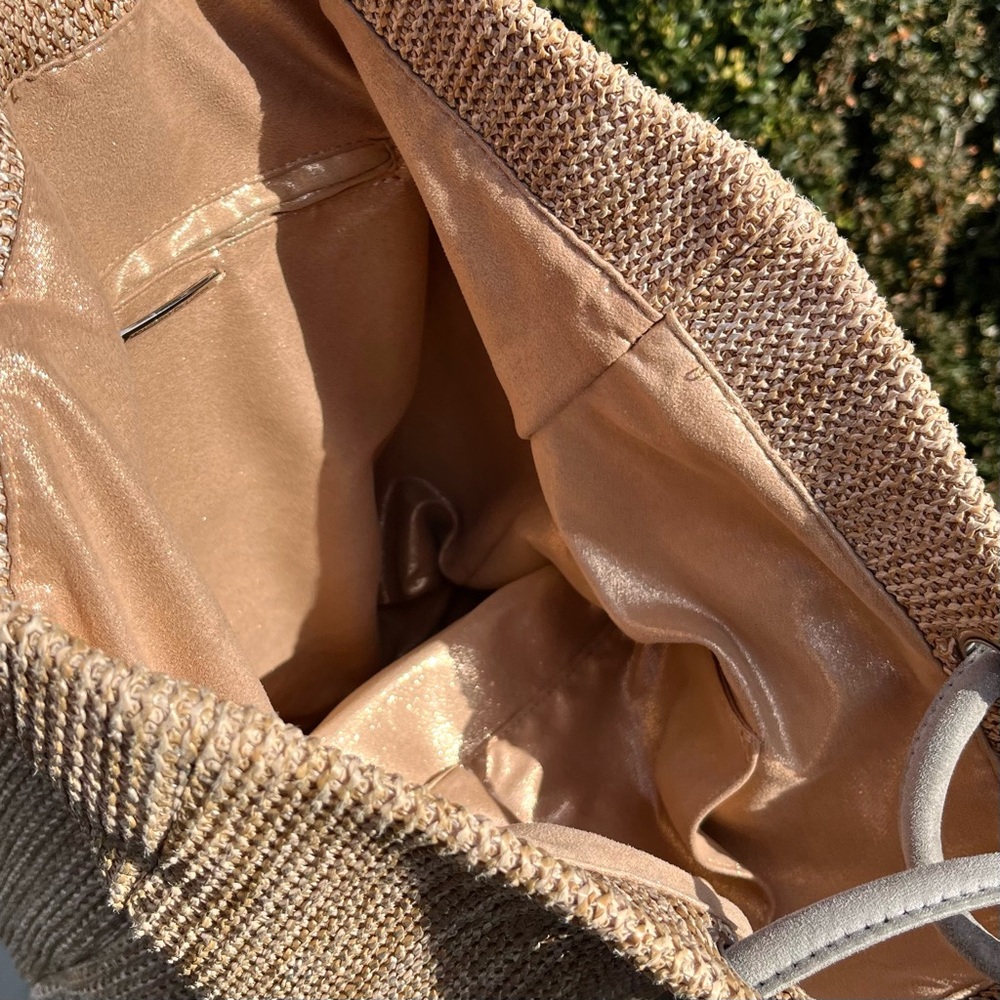 Monserat De Lucca Women’s Large Mafalda Shopper Tote Bag — Natural & Silver - Picture 10 of 12